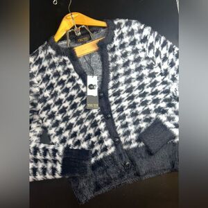Truth By Republic Houndstooth Print Faux Fur Button Down Cardigan Sze Medium NWT